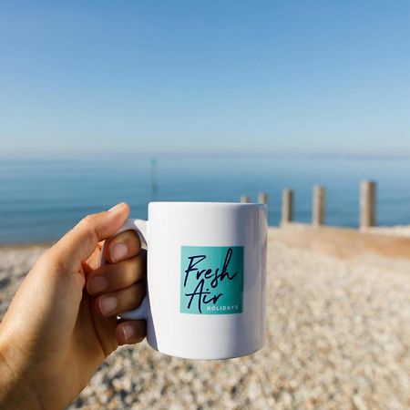 Spacious Home For 8 In Witterings - Walk To Beach East Wittering Exteriör bild