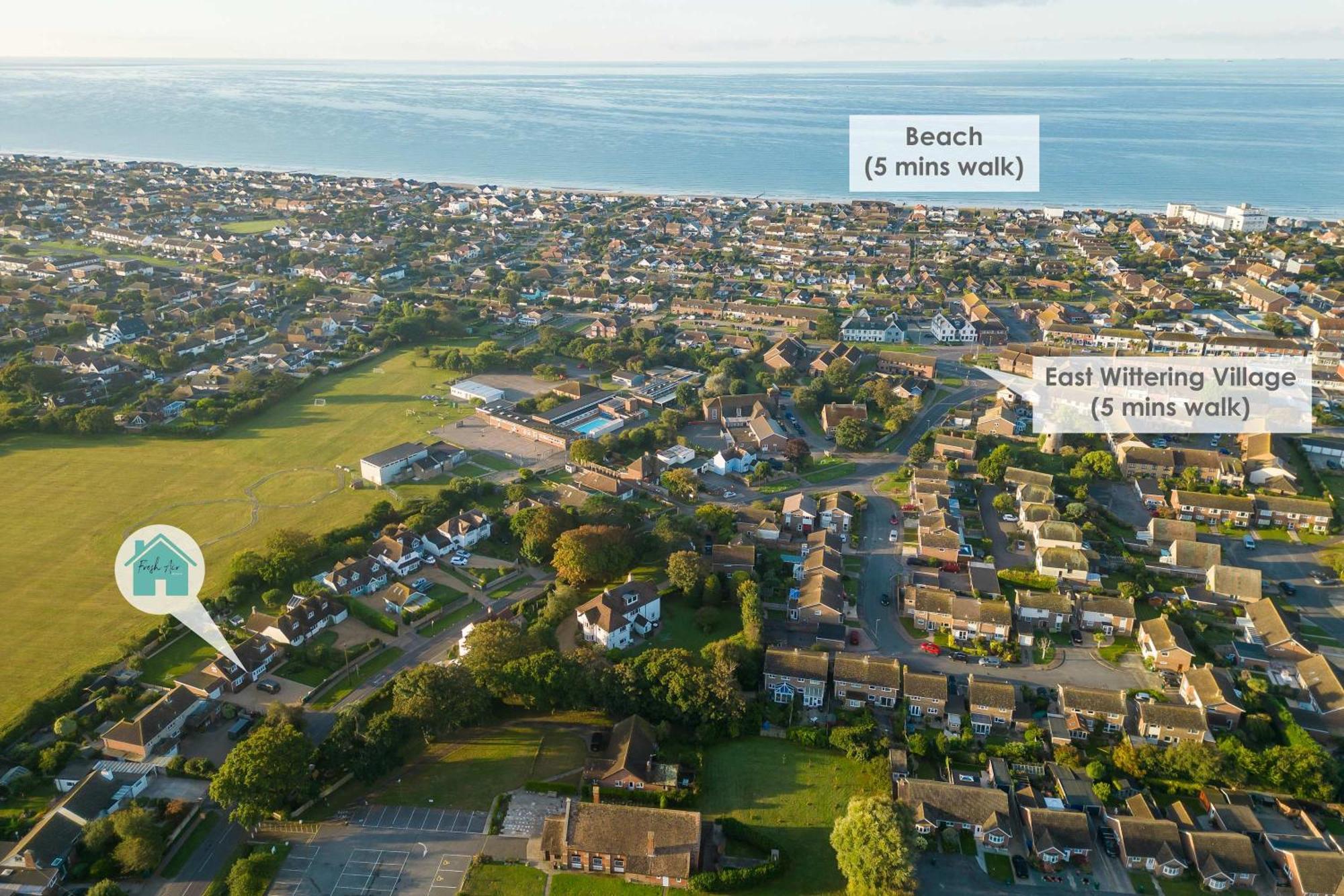 Spacious Home For 8 In Witterings - Walk To Beach East Wittering Exteriör bild
