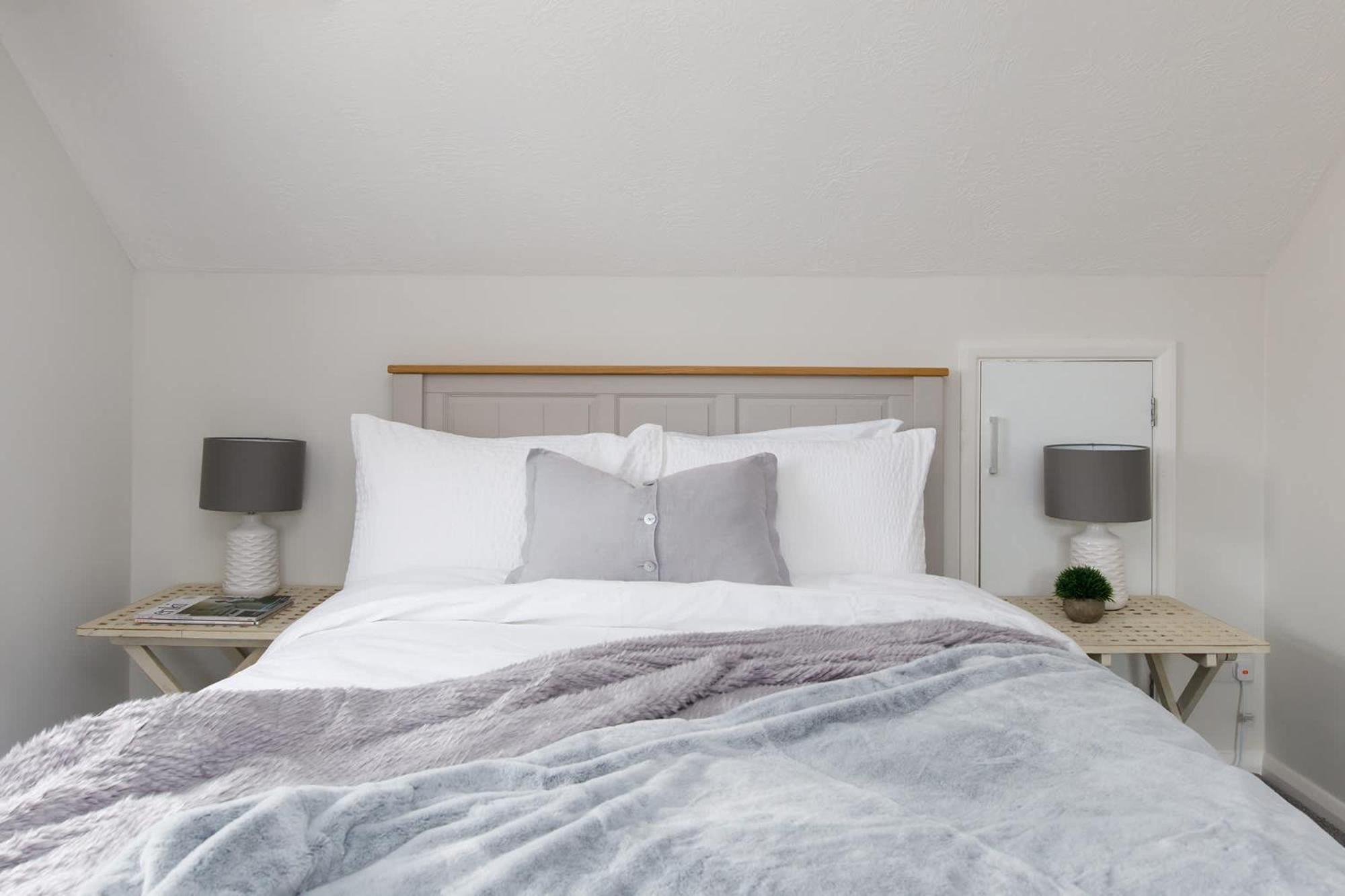 Spacious Home For 8 In Witterings - Walk To Beach East Wittering Exteriör bild